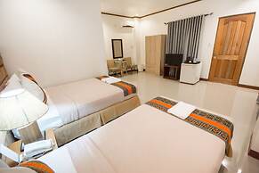Sur Beach Resort