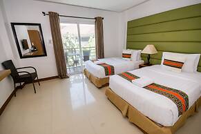 Sur Beach Resort