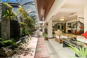 Sur Beach Resort