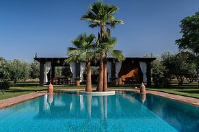 Al Riad Inou