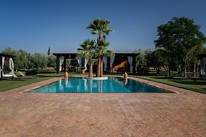 Al Riad Inou