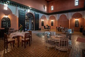 Al Riad Inou