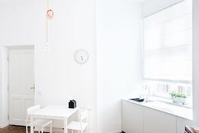 Boom Apartments