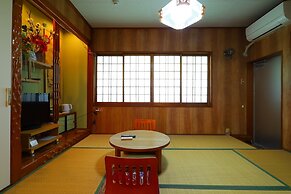 Shirahama Hotel