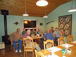 Kaska Goose Lodge