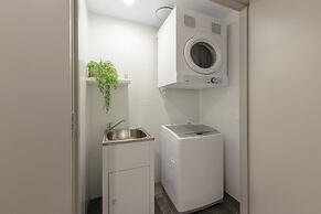 Meriton Suites Broadbeach, Gold Coast