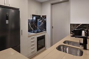 Meriton Suites Broadbeach, Gold Coast