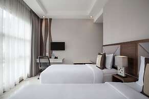 Sawana Suites
