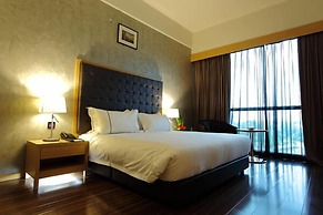 Symphony Suites