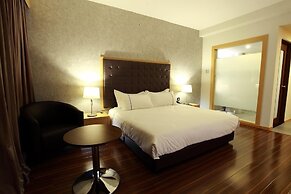 Symphony Suites