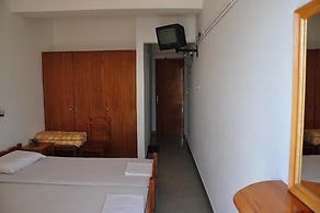 Nora Hotel