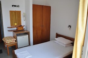 Nora Hotel