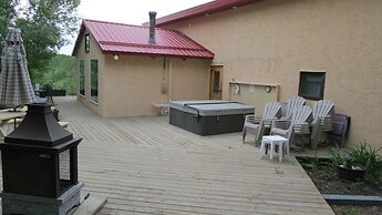 Lazy M Lodge
