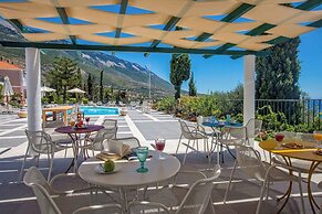 Garbis Villas