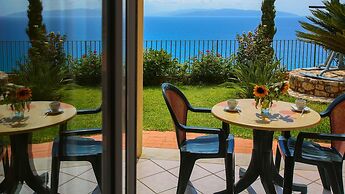 Garbis Villas