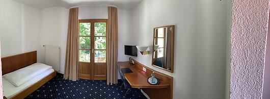 Hotel Erlenbacherhof