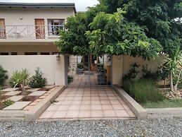 Rene's Guest House
