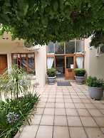 Rene's Guest House