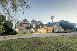 Portland Manor