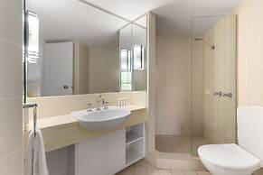 Charlesworth Bay Beach Resort