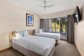 Charlesworth Bay Beach Resort