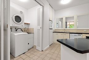 Charlesworth Bay Beach Resort