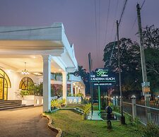 Kandyan Reach Hotel