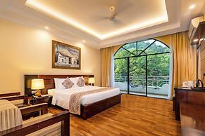 Kandyan Reach Hotel