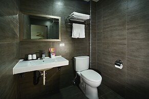 M Hotel