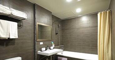 M Hotel