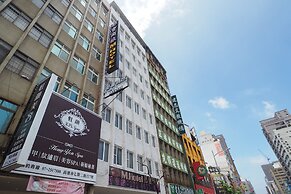 M Hotel