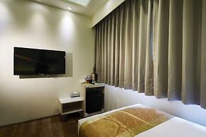 M Hotel