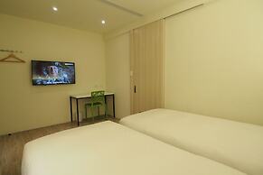 M Hotel