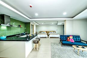 Blue Whale Resort