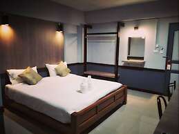 W Apartment Hat Yai