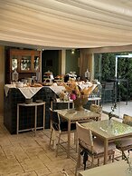 Zahir Country House