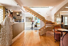 Zahir Country House