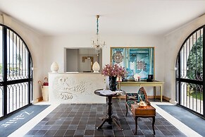 Zahir Country House