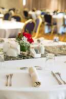 The Avenue Hotel