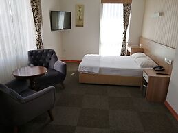 Nice Royal Otel