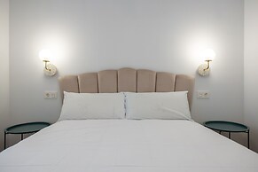 Oriente Suites