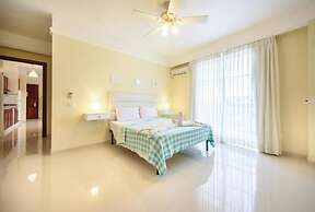Hotel Shakey