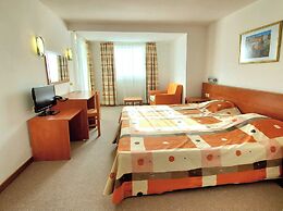 Hotel Fenix