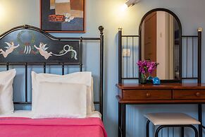 Thea Home Hotel by Booking Kottas
