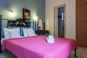 Thea Home Hotel by Booking Kottas