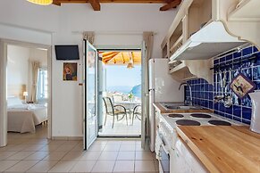 Thea Home Hotel by Booking Kottas