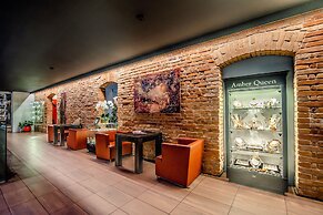 Navalis Hotel