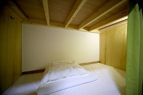 Backpacker's Home