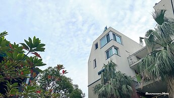 Backpacker's Home