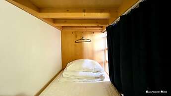 Backpacker's Home